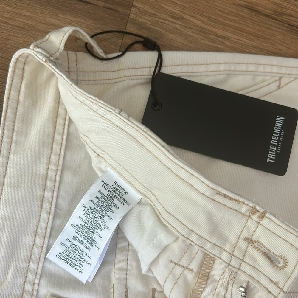 TRUE RELIGION WOMENS MILITARY CARGO PANT WINTER WHITE Sz 29 NEW - Picture 10 of 13